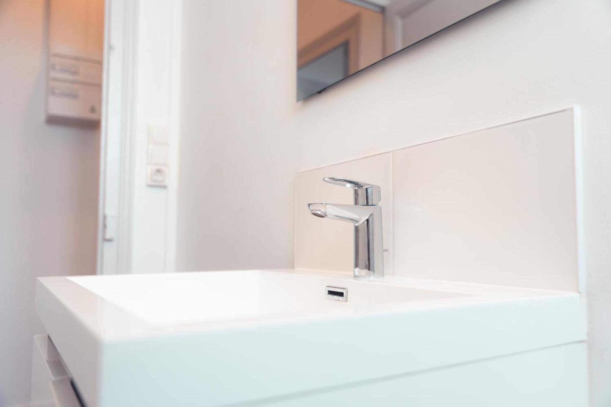 Le Ronsardien - Appartement Calme Et Confortable Tours Ngoại thất bức ảnh